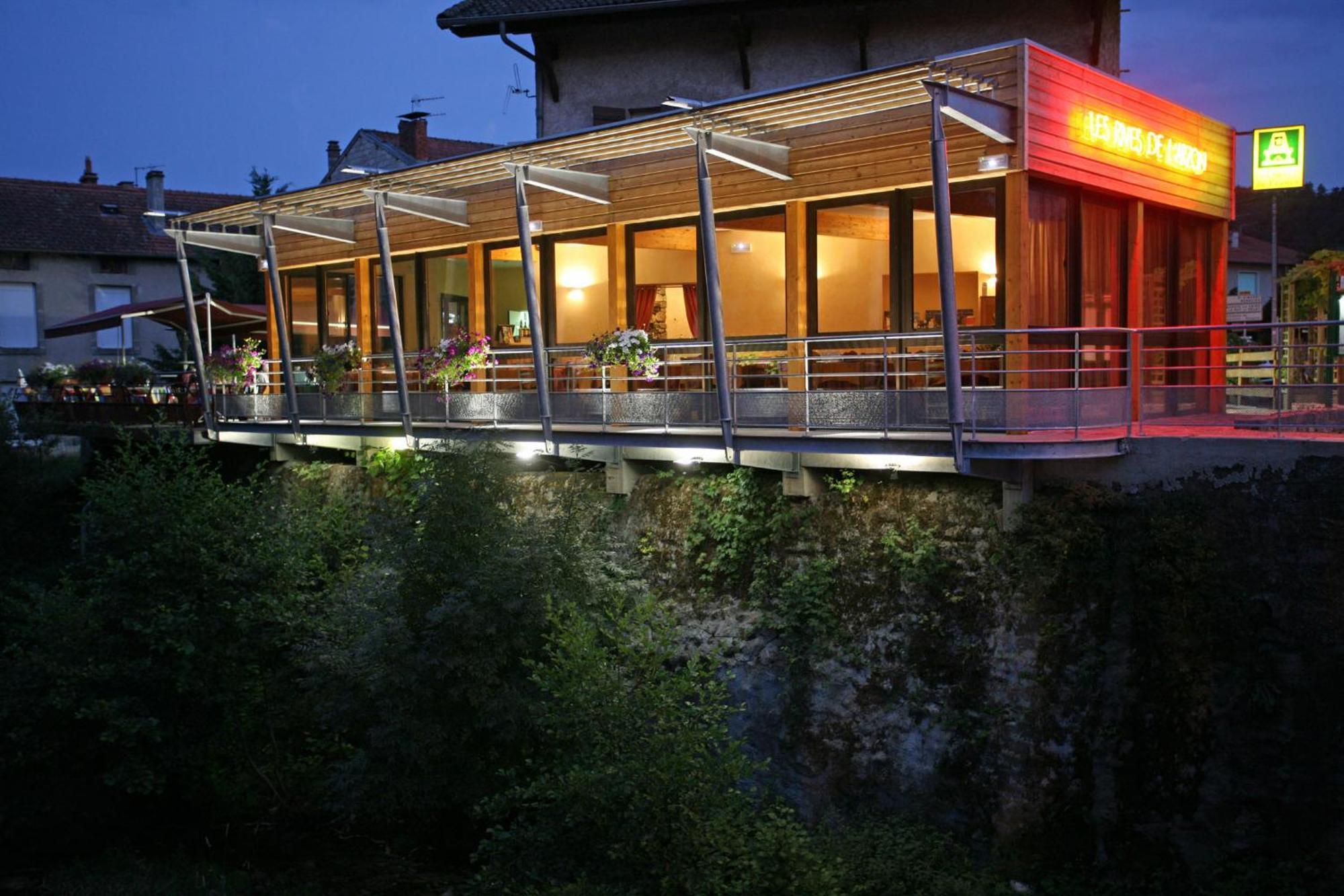Logis Hotel Restaurant Auberge Les Rives De L'Arzon Vorey Экстерьер фото